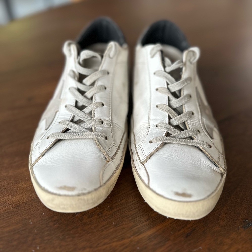Golden Goose Women’s Super-Star low-top sneakers in black/white - Picture 8 of 13